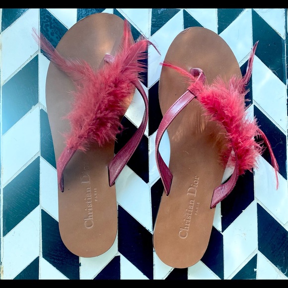 Red Christian Dior Ethnie Feather Flip Flops Sandals-NWT - Picture 6 of 6